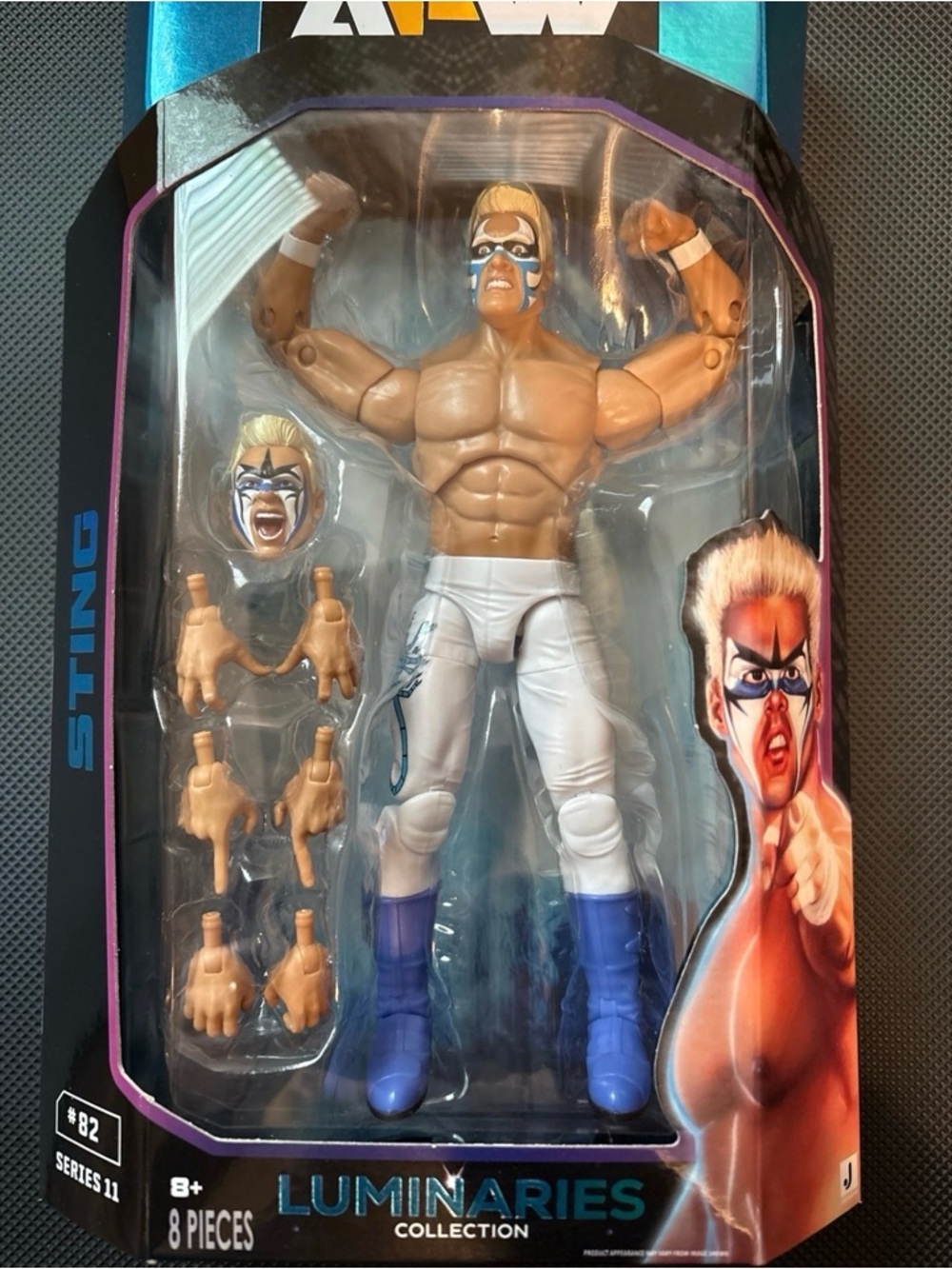 AEW Sting Action Figure - Blue & White Ring Gear LUMINARIES - Picture 2 of 3